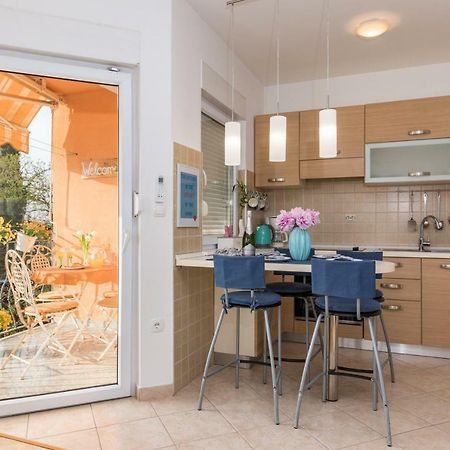 Apartment Pula Relax Экстерьер фото