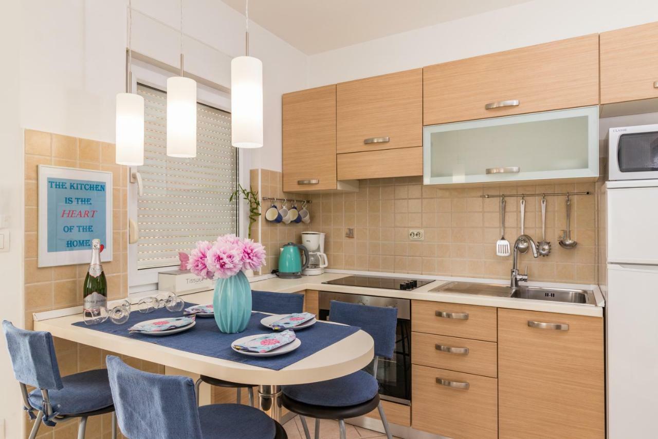 Apartment Pula Relax Экстерьер фото