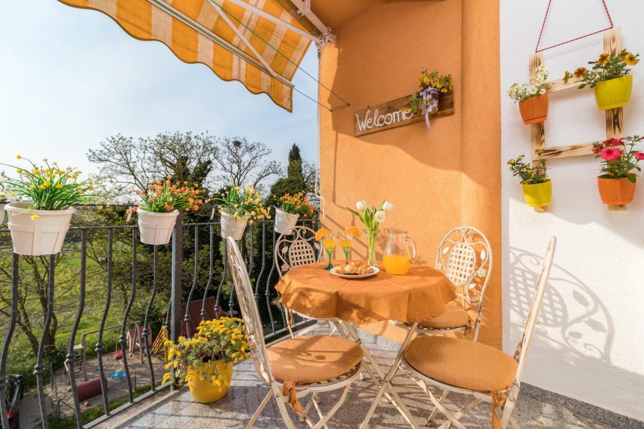 Apartment Pula Relax Экстерьер фото